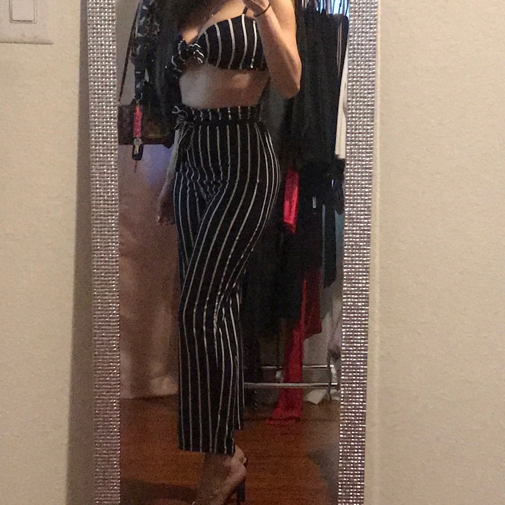 Pinstriped set